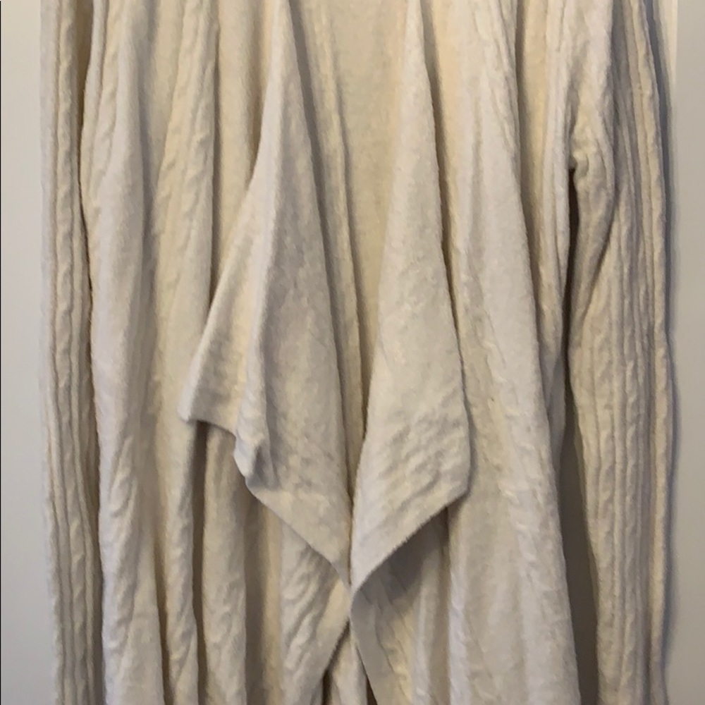 *Barefoot Dreams Cozy Chic Ivory Cable Knit Asymmetrical Open Front Cardigan - Picture 7 of 16